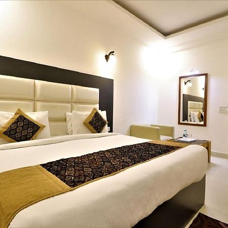 Aerocity Hotel Jindal Palace Delhi- A Well Hygiene Property"All Staff Vaccinated " New Delhi Ngoại thất bức ảnh