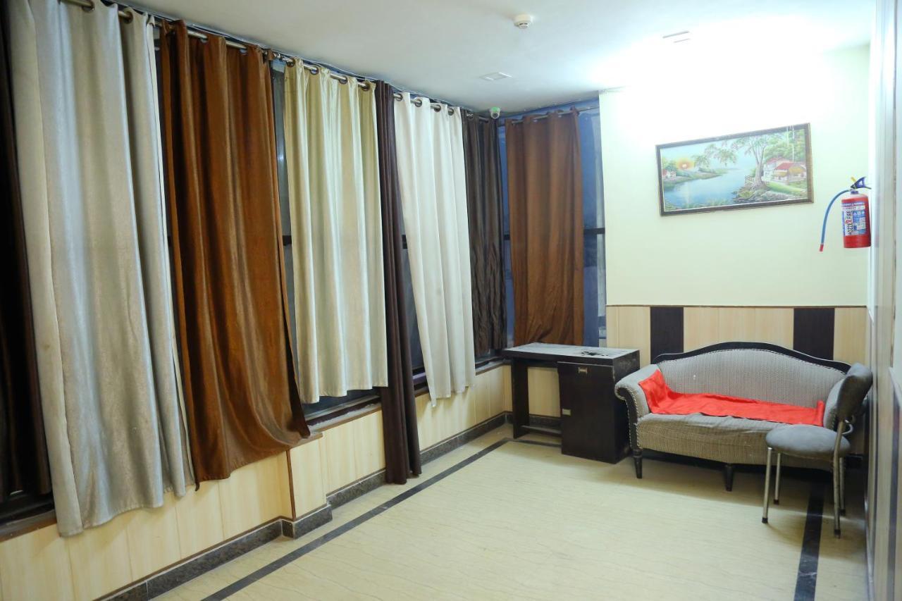 Aerocity Hotel Jindal Palace Delhi- A Well Hygiene Property"All Staff Vaccinated " New Delhi Ngoại thất bức ảnh